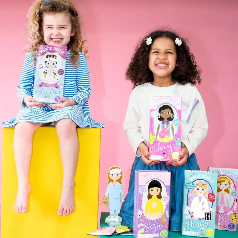 Floss & Rock Magnetic Dress Up Wooden Doll (Elsie)