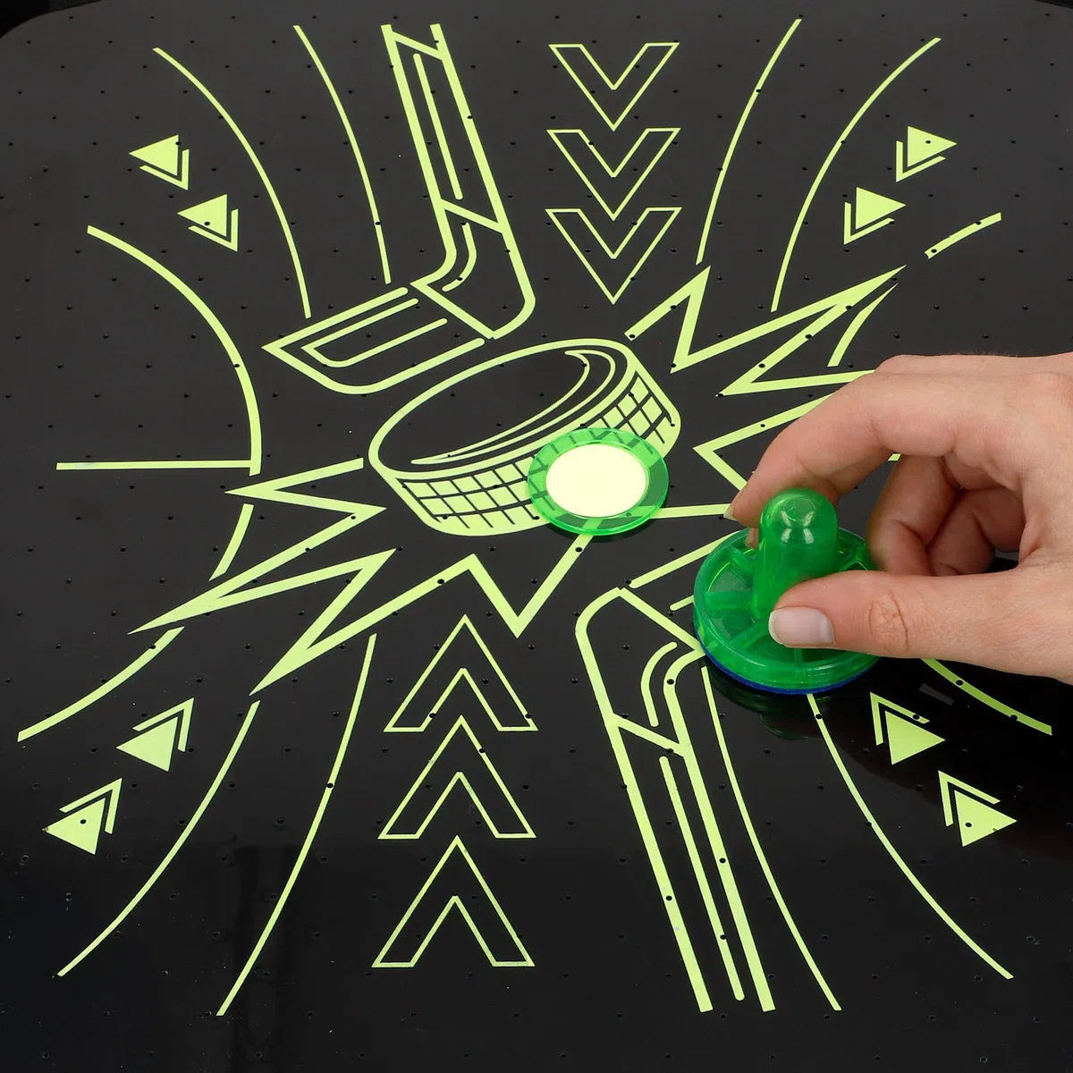 ColorBaby CB Games Air Hockey Neon-Tischplatte, 40 cm, robuster Kunststoff, 2 Schläger, 2 Scheiben, 2 Spieler, Brettspiele, Kinderspielzeug, Familienspaß, ab 6 Jahren (39515)