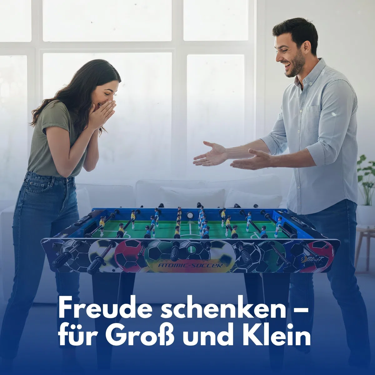 BEST SPORTING Tischkicker Kinder & Erwachsene | Kickertisch Spiele, Tischfussball & Fußball Spielzeug – inklusive 2 Kickerbälle, höhenverstellbare Füße, Antirutsch-Griffe, Atomic-Soccer Design