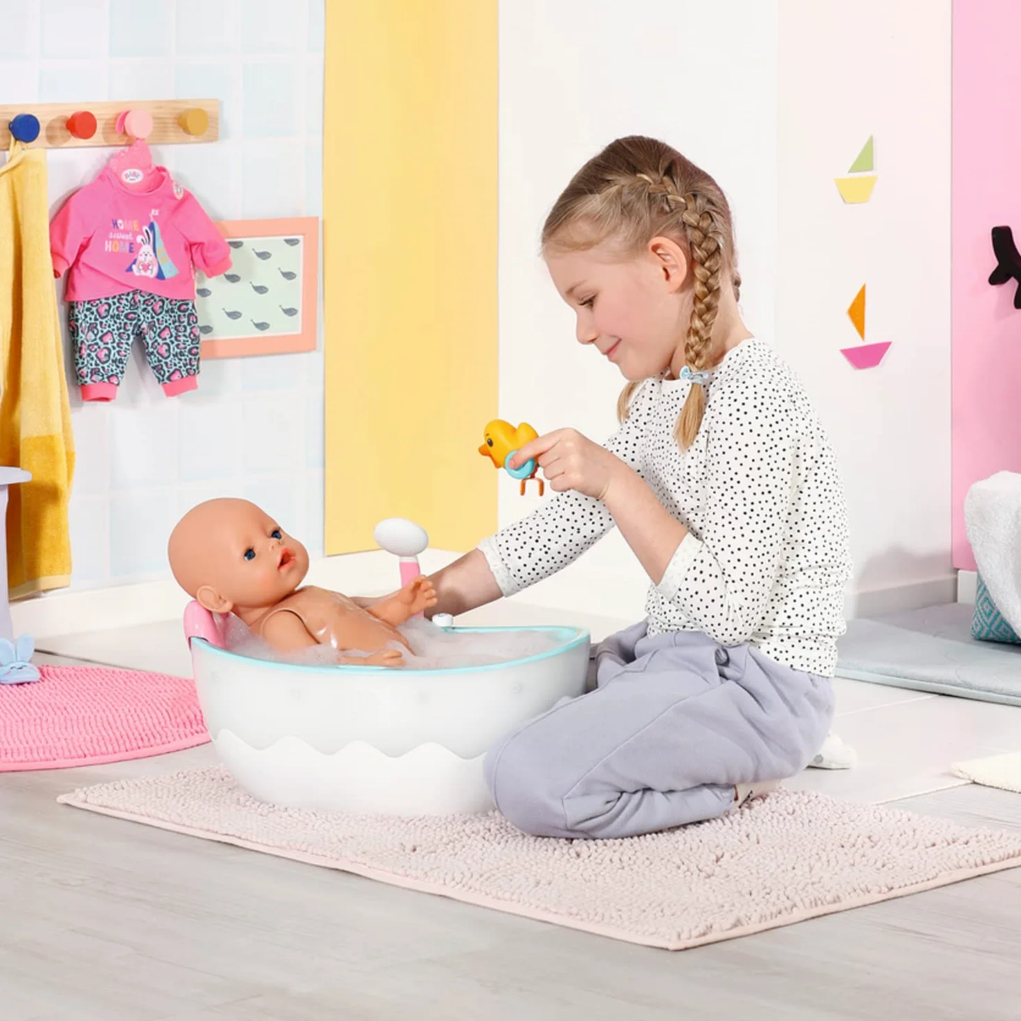 BABY Born Badewanne mit Farbwechsel - Dusch-& Soundfunktion - Hochwertiges Zubehör für Puppen der Größe 36 & 43 cm - Funktioniert auch mit echtem Wasser
