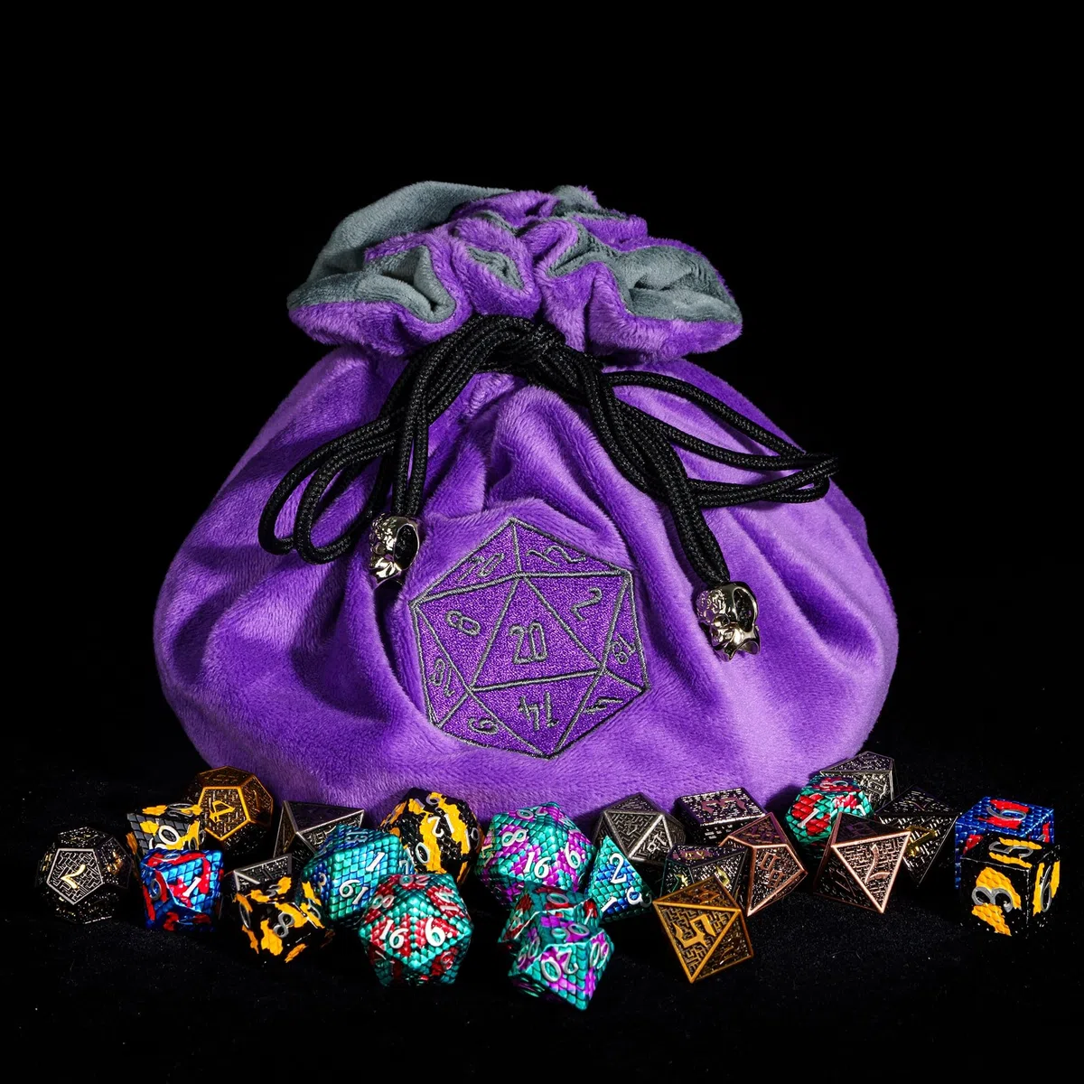 cusdie Würfelbeutel aus Samt mit hoher Kapazität und Taschen, Aufbewahrungstasche, Kapazität 200+ Würfelhalter für DND RPG MTG Game Dices Collection, violett, M, Taschen-Organizer