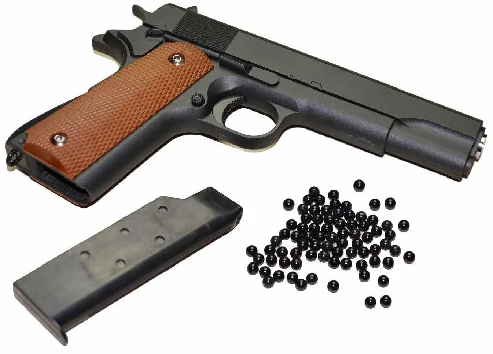 KOSxBO Airsoft Pistole 0,5 Joule aus Vollmetall Metallschlitten in Schwarz - Kaliber 6 mm BB inkl. Premium BBS Munition