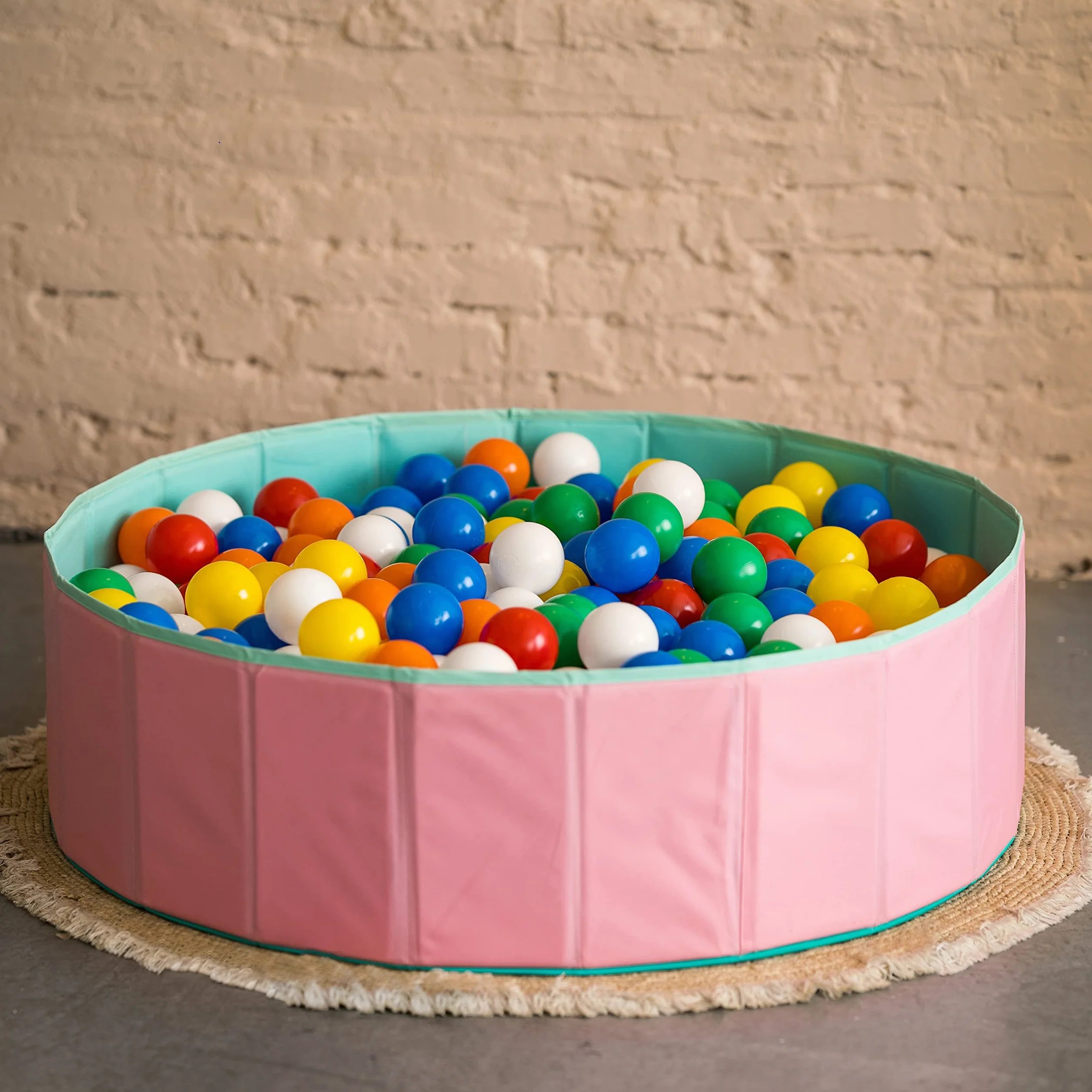 Euro-Plus 6 cm Einheitsgröße BPA frei Bälle Für Bällebad Spielbälle Baby Kinder Plastikbälle Farbe Mix Made in EU