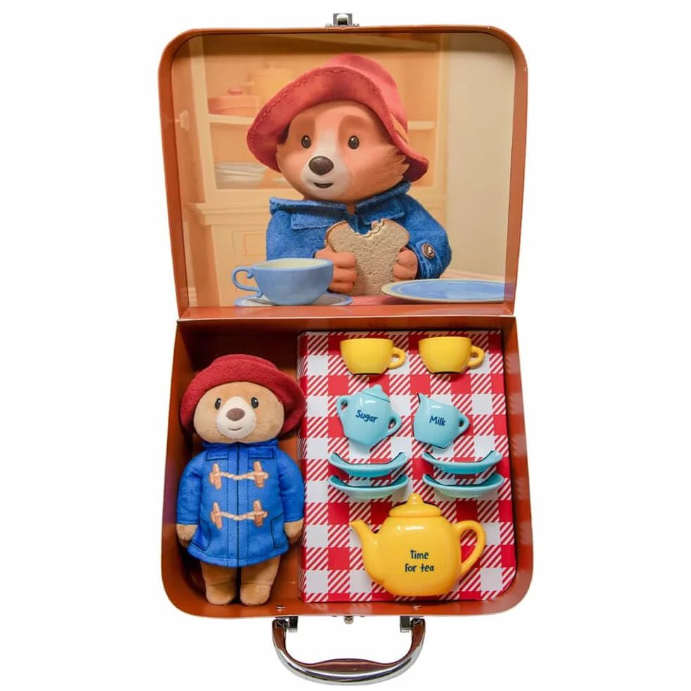 Rainbow Designs Paddington Bärenspielzeug Teeset, 9-teiliges Kinder-Teeset mit Teekanne, Tassen, Untertassen und Zuckerdose, mit kuscheligem Plüschtier, wiederverwendbarem Koffer & Stickerbogen