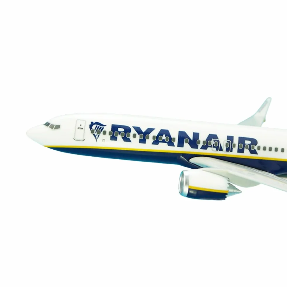 Ryanair Modellflugzeug Boeing 737 MAX 8-200 EI-HGL 20cm Snap-Fit Modell