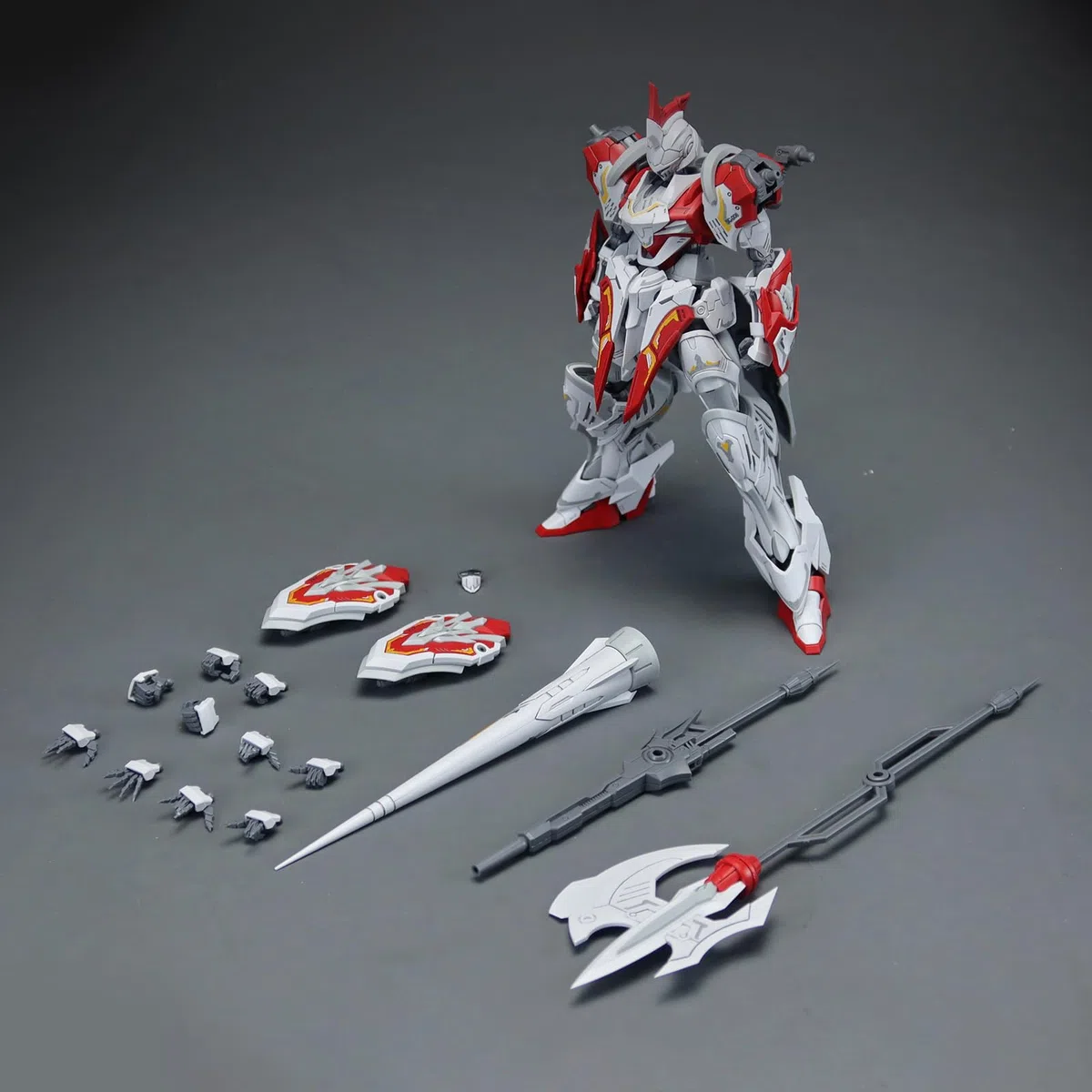 GWTCTOY 1:144 Plastik-Actionfiguren-Bausätze, Soul Spear Lamorak, 16 cm großes Mecha-Modell