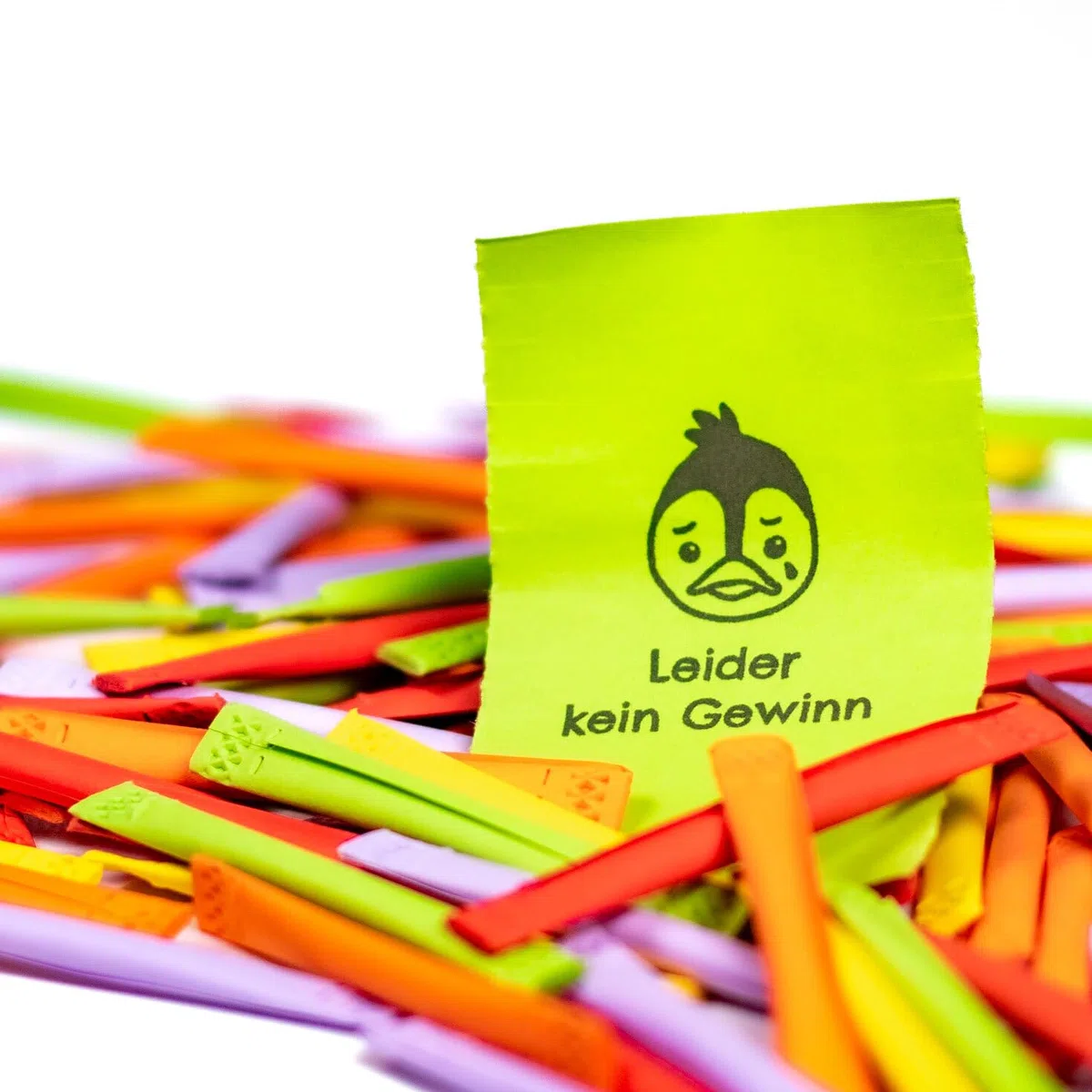 Tombola Lose - Regenbogenlose SET | 1-500 Gewinne | 1500 Nieten | inkl. Aufklebenummern | bunt gemischt