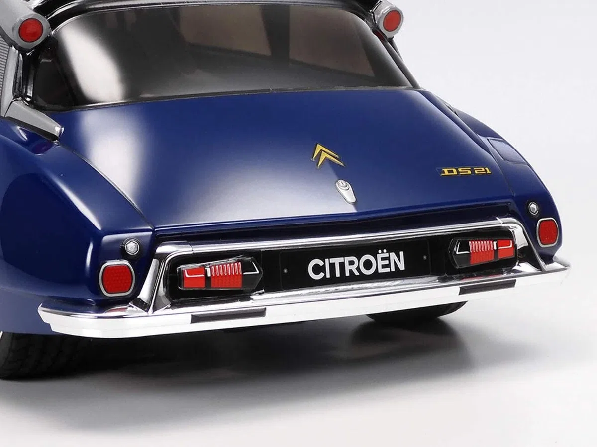 TAMIYA 58734 1:10 RC Citroen DS MB-01 - ferngesteuertes Auto, Fahrzeug, Modellbau, Zusammenbauen, Hobby, RC Bausatz, unlackiert, Blau