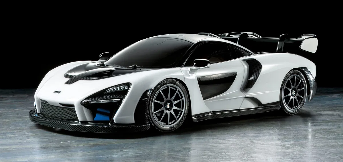 Tamiya 58711 1:10 RC McLaren Senna TT-02 - ferngesteuertes Auto, RC Fahrzeug, Modellbau, Bausatz zum Zusammenbauen, Bausatzmodell