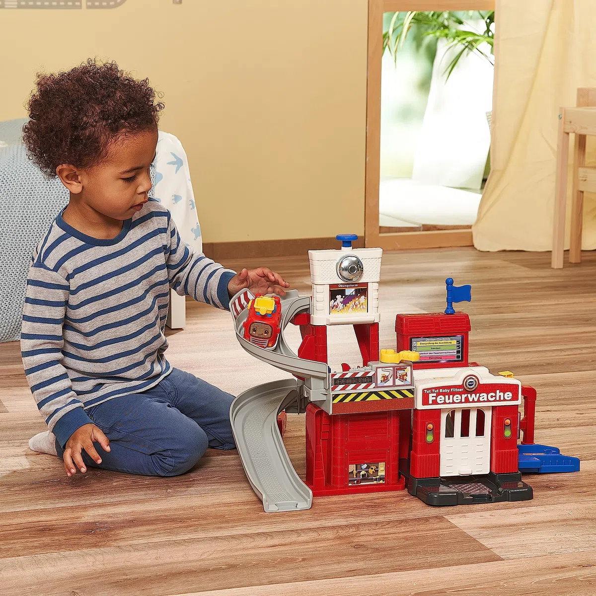 VTech TUT TUT Baby Flitzer Feuerwache - Spielset mit Feuerwehrauto