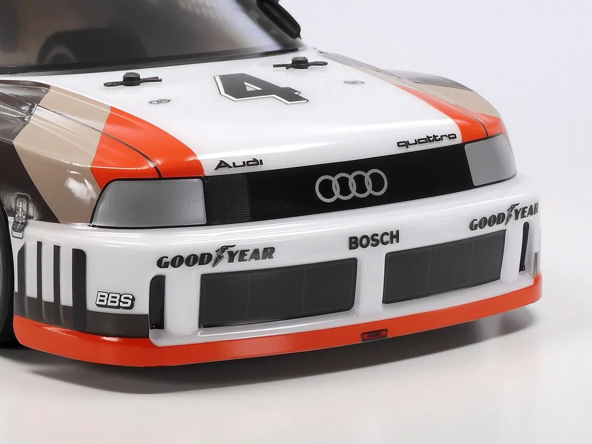Tamiya 47511 1:10 RC Audi 90 Quattro Racing Lackiert TT-02 - ferngesteuertes Auto, Fahrzeug, Modellbau, Zusammenbauen, Hobby, RC Bausatz, Weiß, Smoke